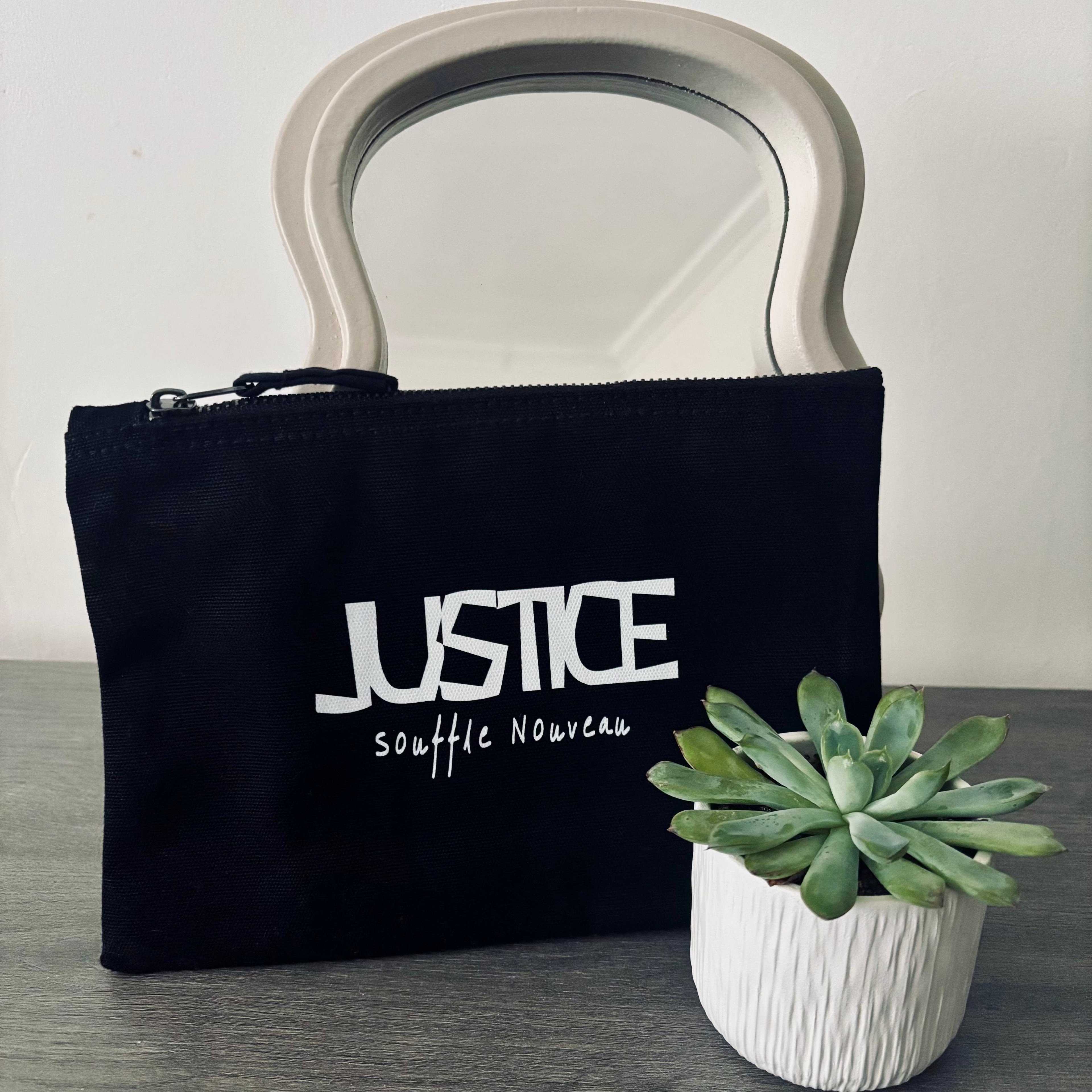 🤍 Trousse - Dan Luiten Scriptur