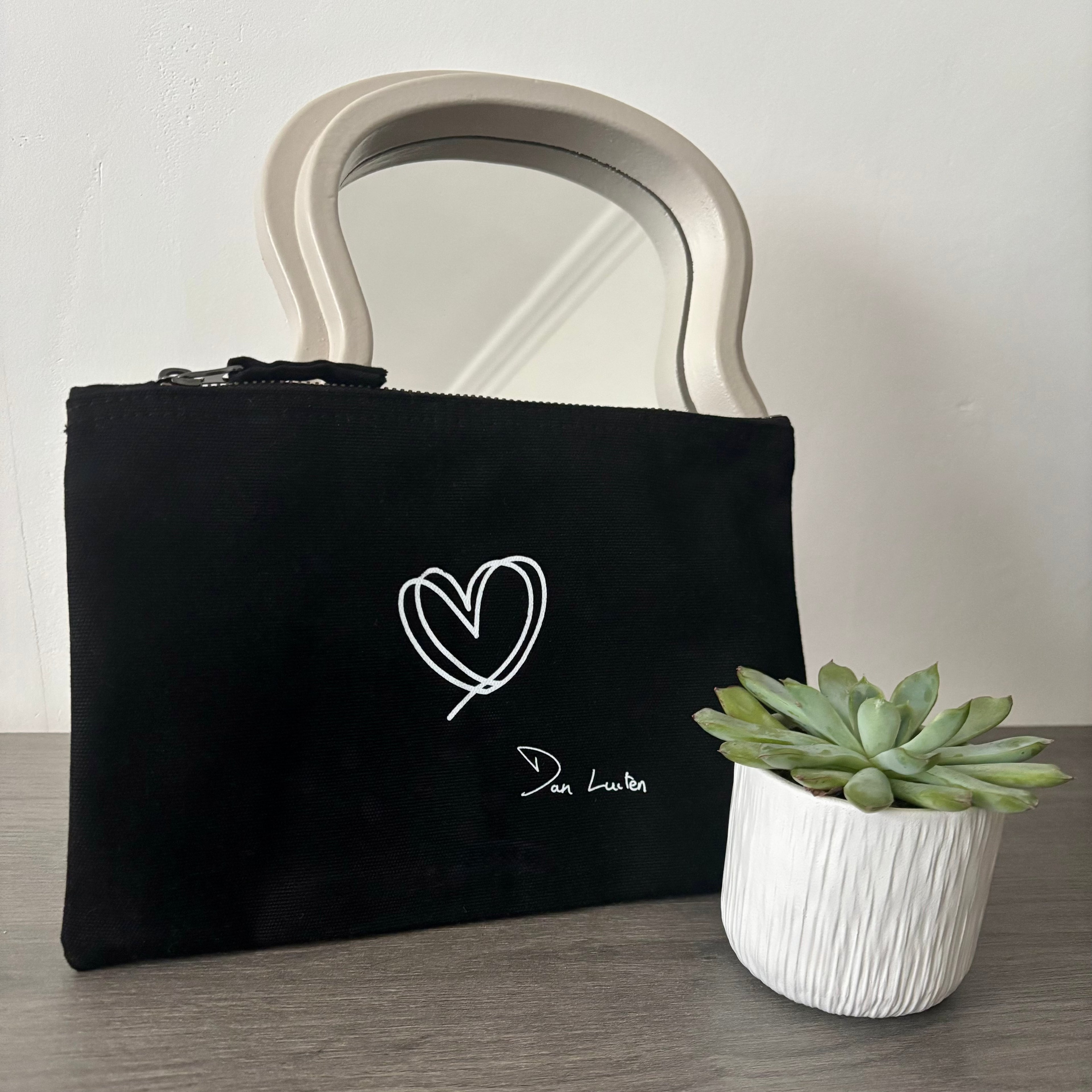 🤍 Trousse - Dan Luiten Scriptur